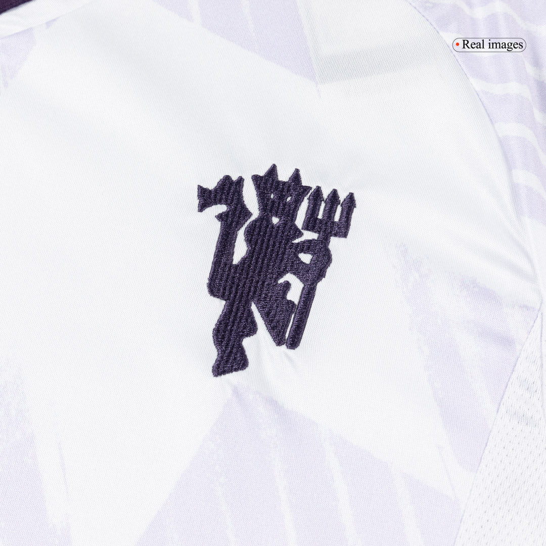Manchester United Away Long Sleeve Jersey 2025/26 - Image 6