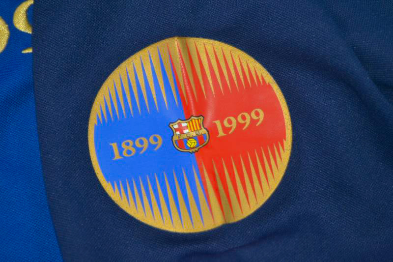 Retro Soccer Jersey Barcelona Home Long Sleeve 1999/00 - Image 9