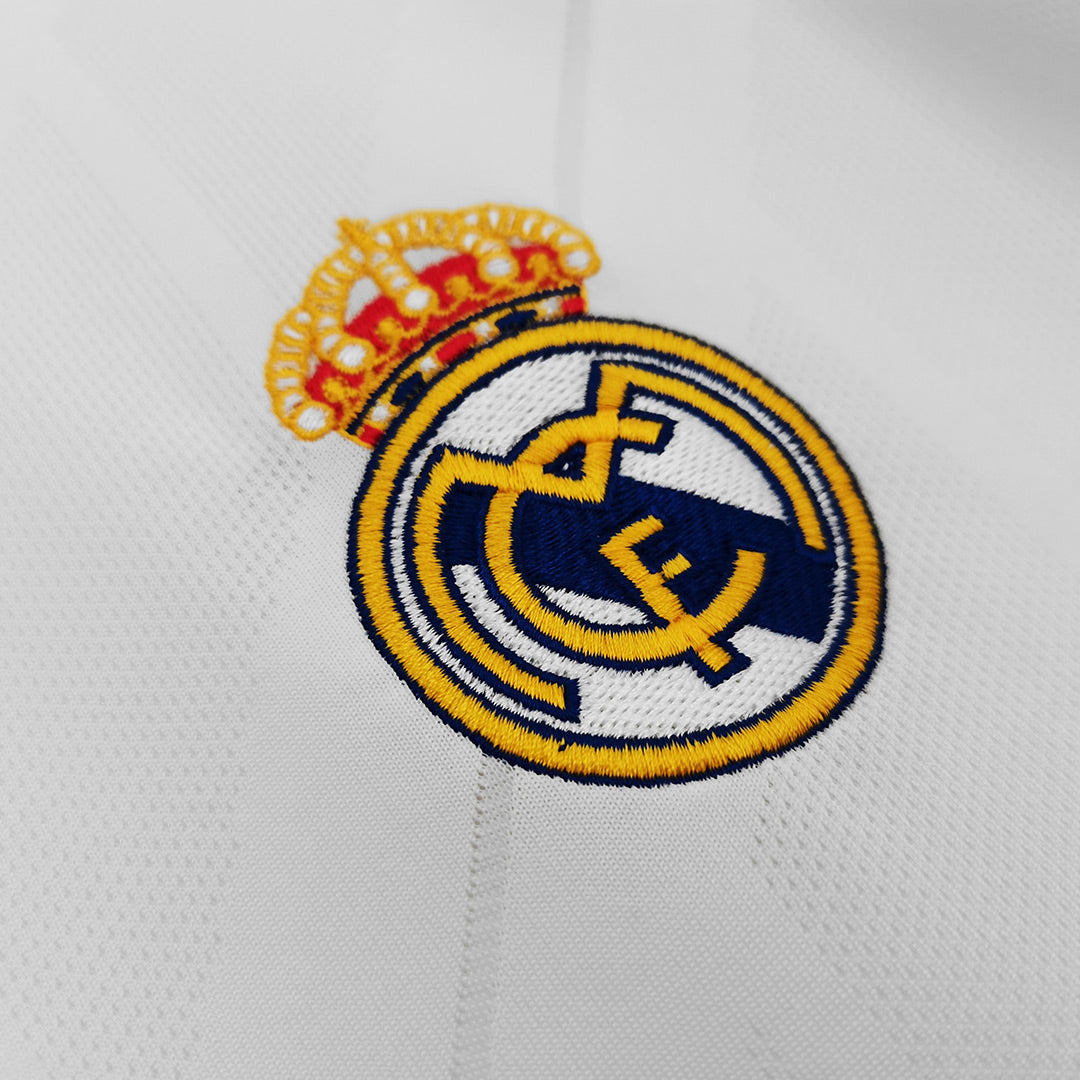 Retro Jersey BENZEMA #9 Real Madrid Retro Jersey Home Soccer Shirt 2017/18 - Image 4