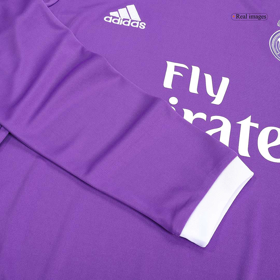 RONALDO #7 Real Madrid Retro Jersey Away Long Sleeve Soccer Shirt 2016/17 - Image 4