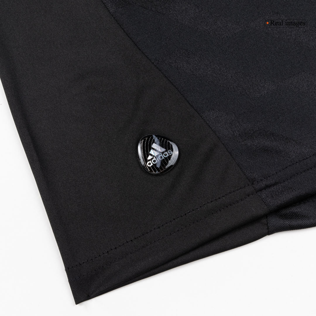 Retro Soccer Jersey Real Madrid Away Long Sleeve 2011/12 - Image 4