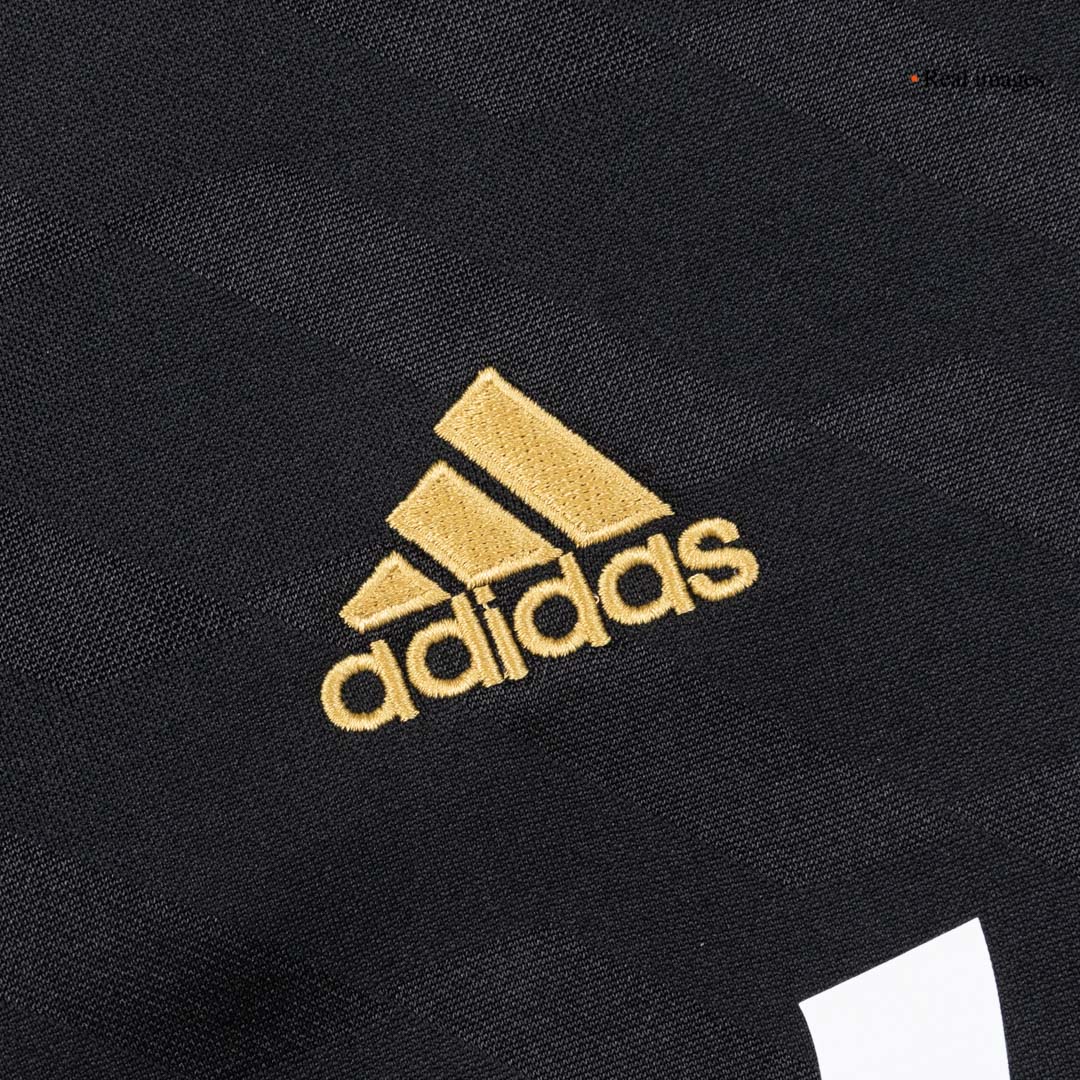 Retro Soccer Jersey Real Madrid Away Long Sleeve 2011/12 - Image 7