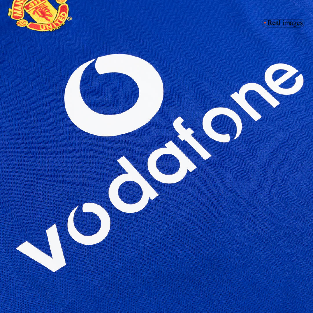 Retro Soccer Jersey Manchester United Away 2005/06 - Image 3