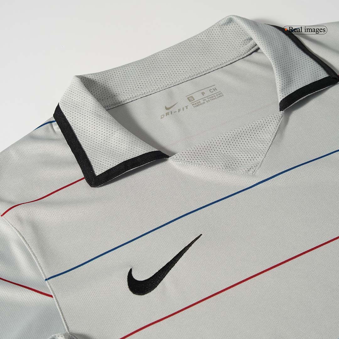 Retro 2003/04 Barcelona Away Soccer Jersey - Image 3