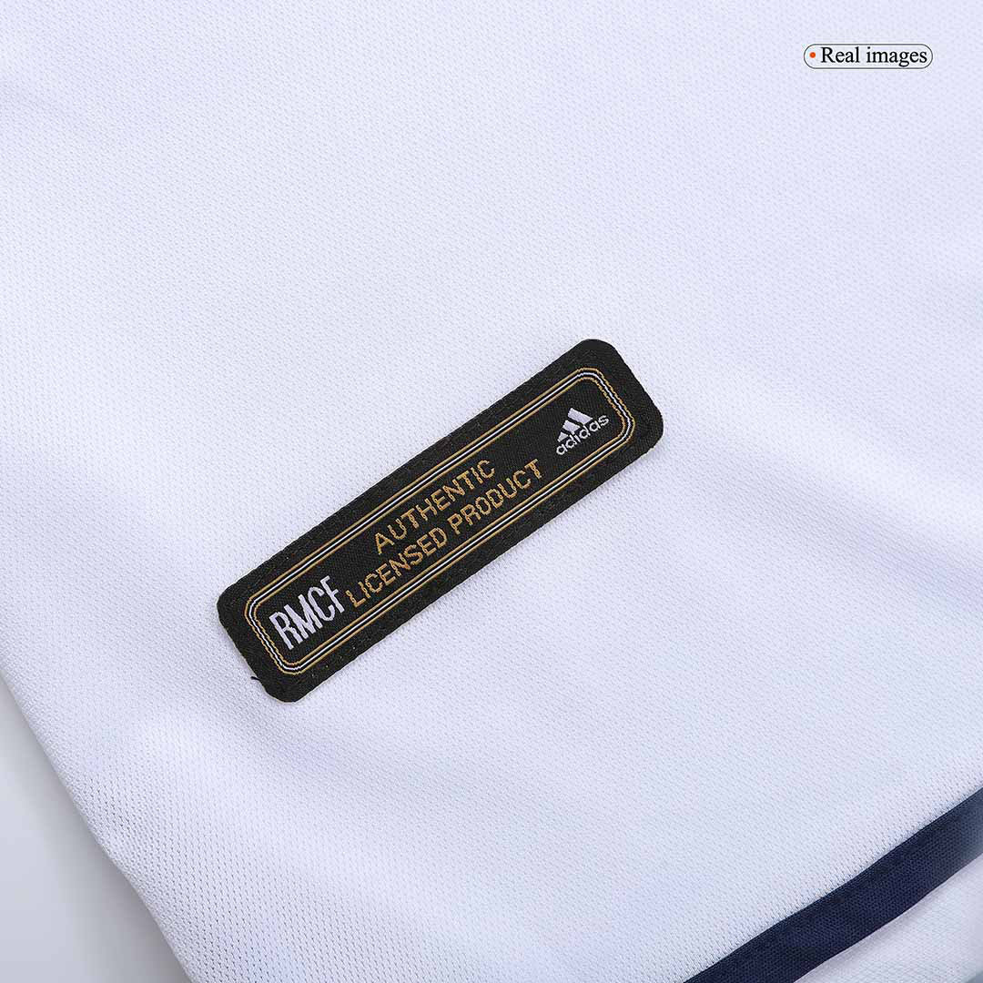 Retro Soccer Jersey Real Madrid Home 2000/01 - Image 2
