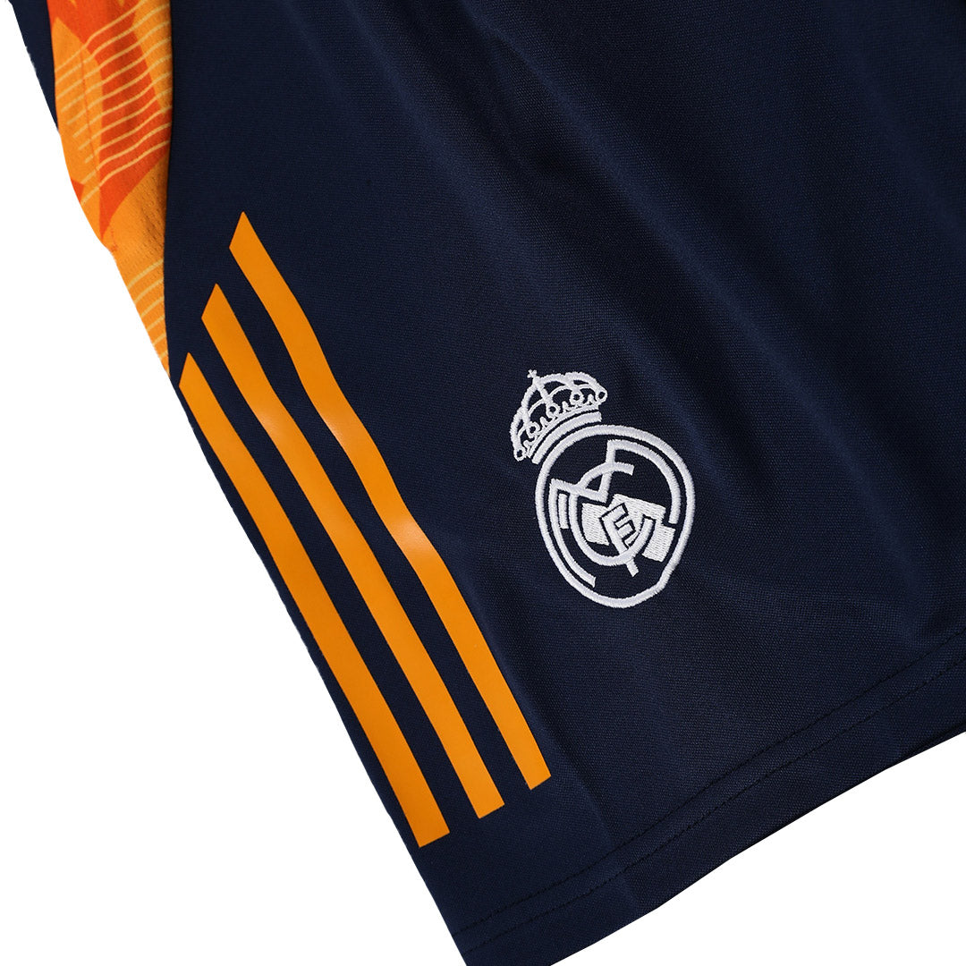 Real Madrid Pre-Match Soccer Training Kit 2024/25 - Image 6