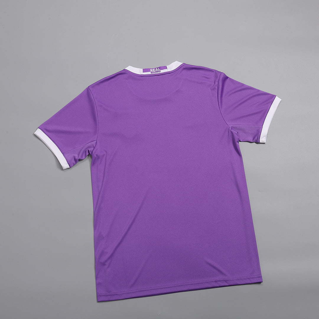 Retro Soccer Jersey Real Madrid Away 2016/17 - Image 2