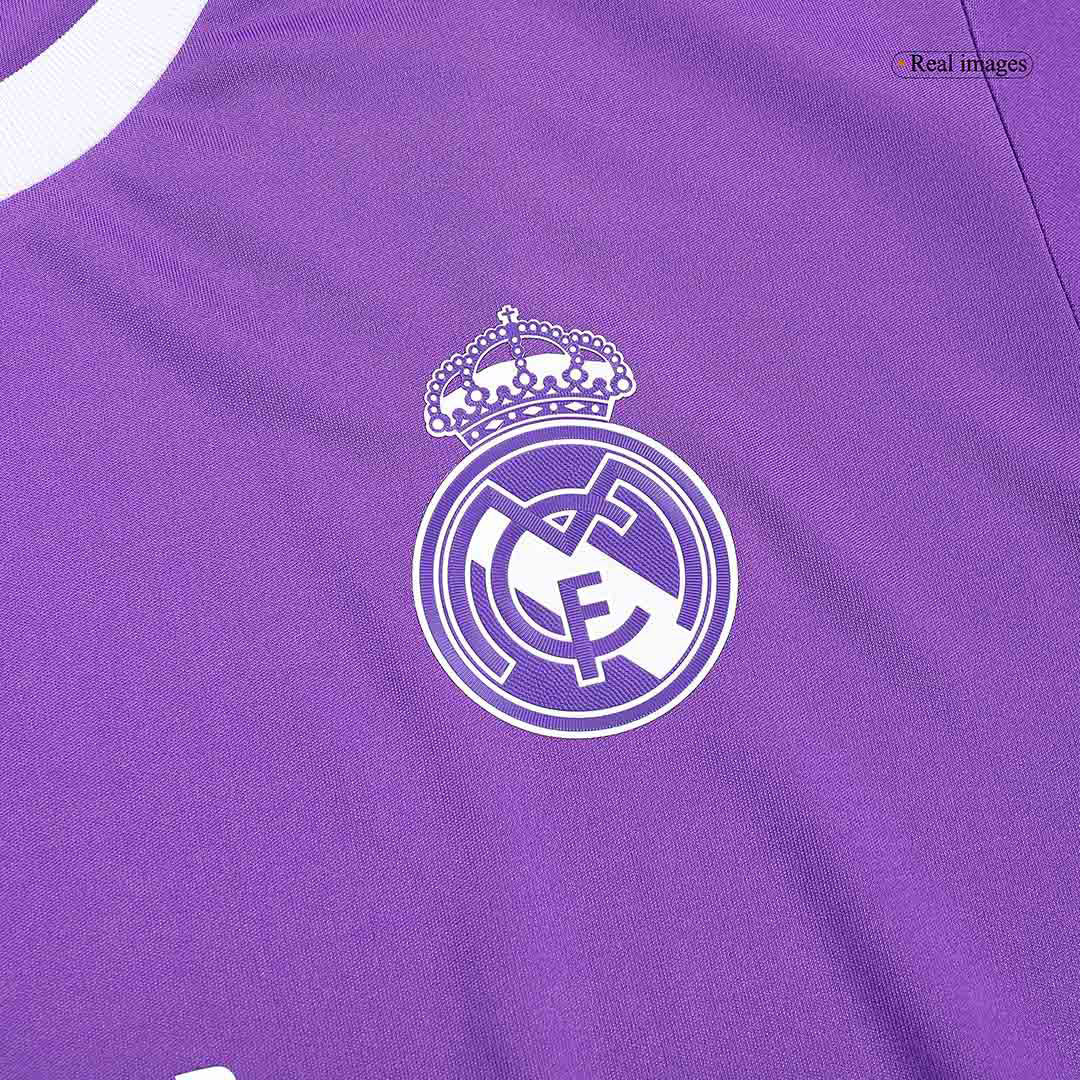 KROOS #8 Real Madrid Retro Jersey Away Long Sleeve Soccer Shirt 2016/17 - Image 7