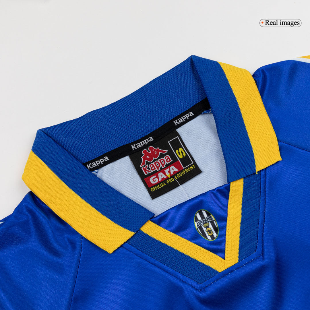Retro Soccer Jersey Juventus Away 1995/96 - Image 6